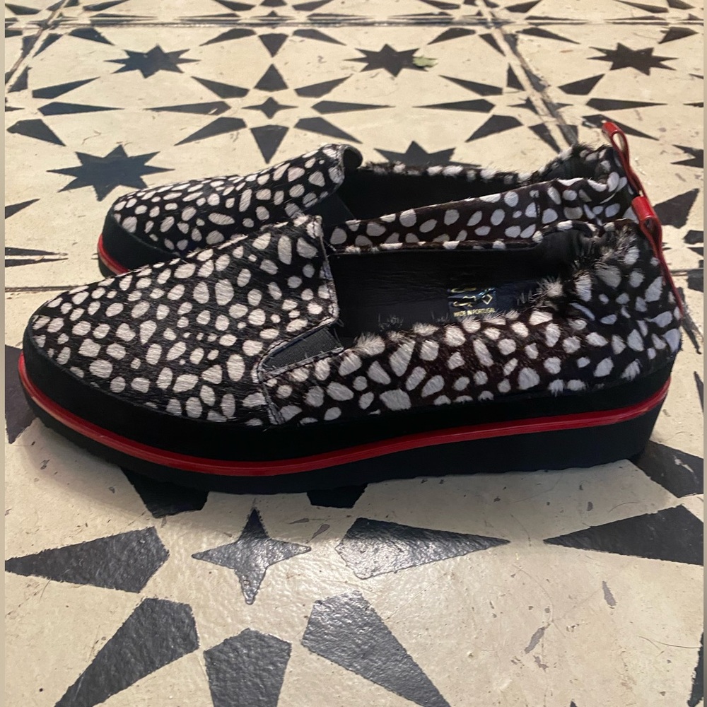 Software Slip Ons - image 3